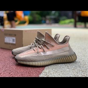 Adidas Yeezy Boost 350 Eliada
BRAND NEW | Yeezy Boost 350